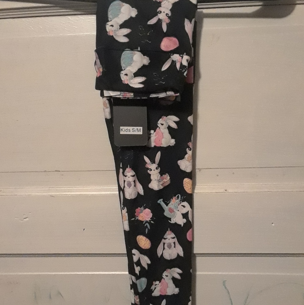 Buttery soft kids leggings
